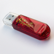 USB флеш на 8 Gb с индивид. печатью - 205 руб./шт (оптовая цена)